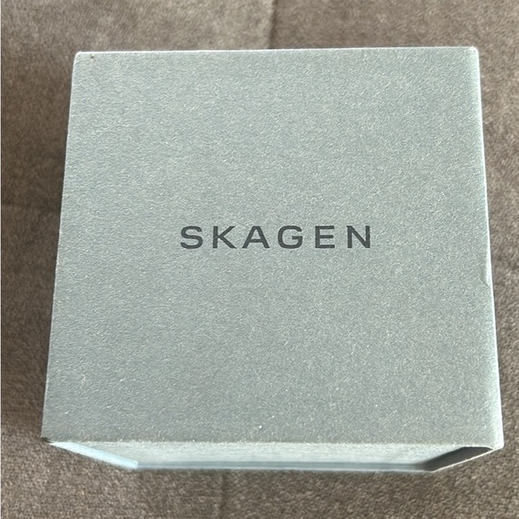 Skagen Men’s Watch SKU: SKW6078, Titanium 40MM - Picture 6 of 7